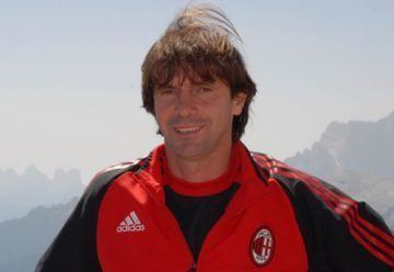 Filippo Galli Filippo Galli AC Milan Football Soccer Camps