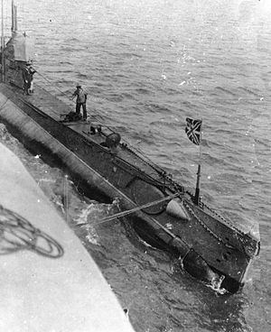 Finnish submarine AG-16 httpsuploadwikimediaorgwikipediacommonsthu