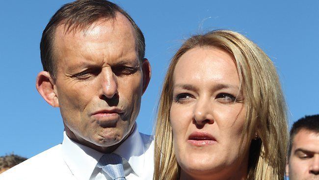 Fiona Scott Tony Abbott says candidate Fiona Scott has 39sex appeal