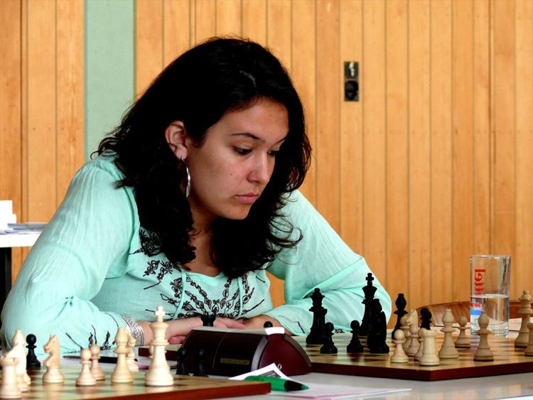 Chess Addict: WFM Fiona Steil-Antoni leading the chess festival in