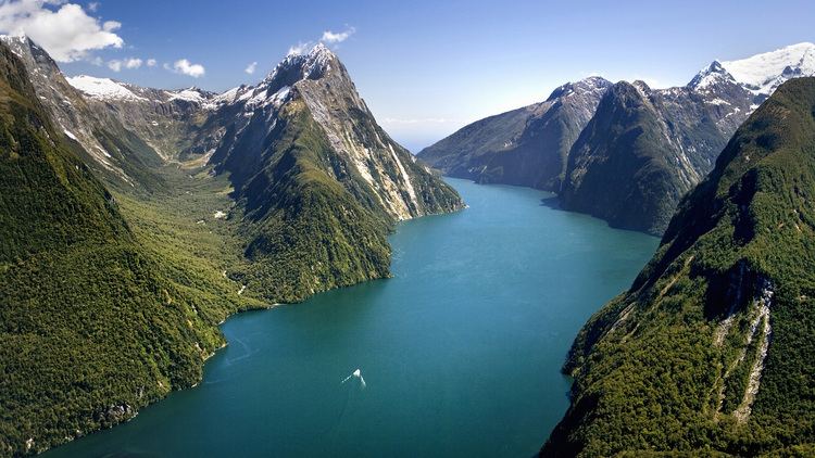 Fiordland Fiordland National Park New Zealand Loner and Pedestrians Must