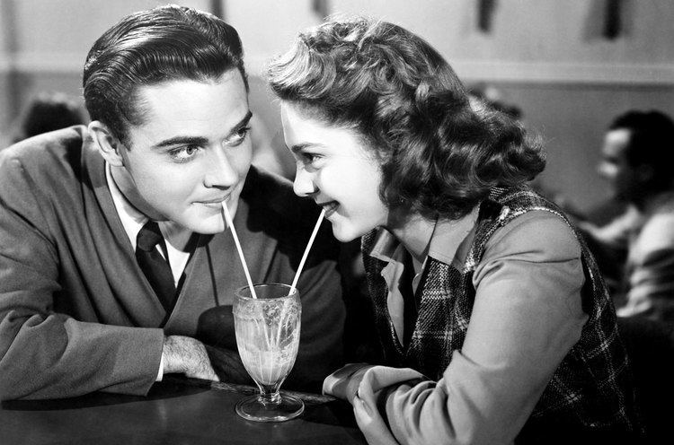 First date How to Master the First Date Real Men Drink Whiskey