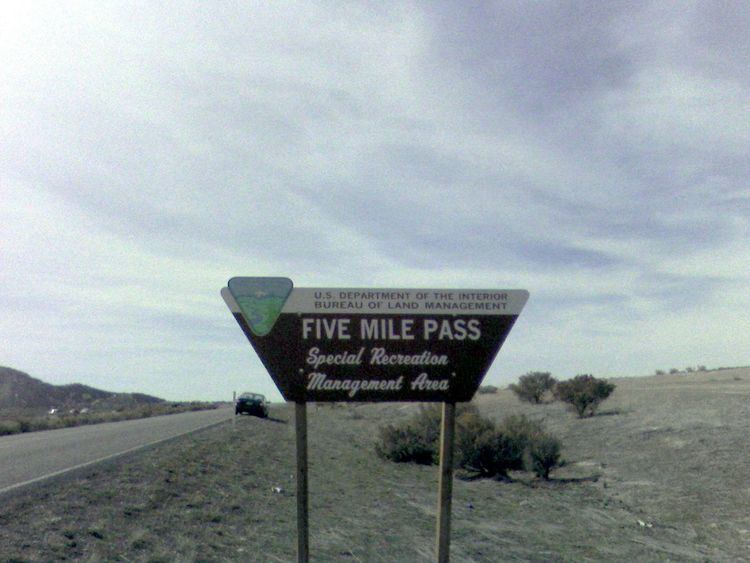 Five Mile Pass httpsuploadwikimediaorgwikipediacommonsthu