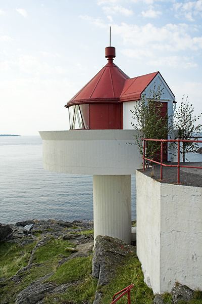 Fjøløy Lighthouse