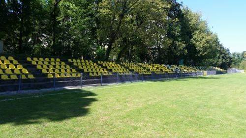 FK Grafičar Beograd Postavljene stolice na stadionu FK Grafiar Fudbalski savez Beograda