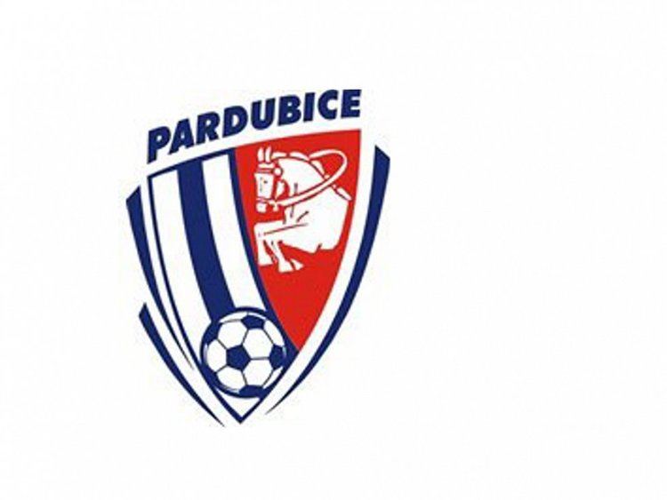 FK Pardubice FOTO FK Pardubice Pardubick denk