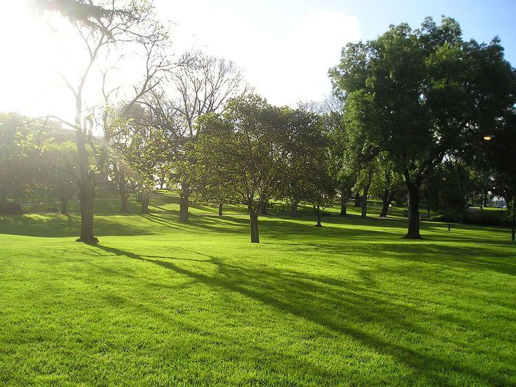 Flagstaff Gardens