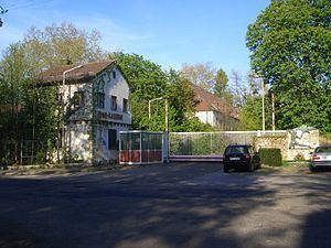 Flak-Kaserne Ludwigsburg httpsuploadwikimediaorgwikipediacommonsthu