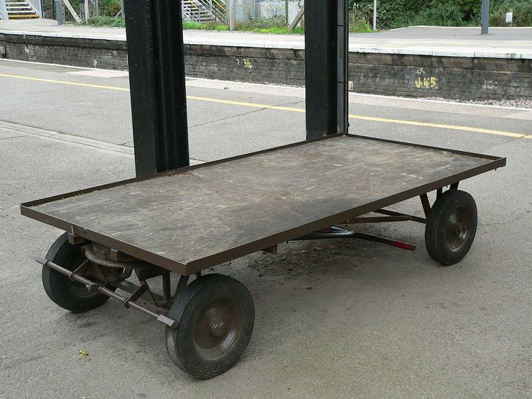 Flatbed trolley