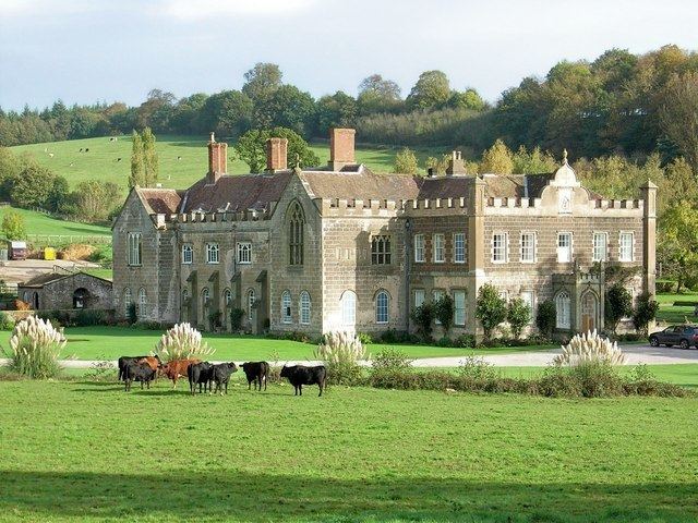 Flaxley Abbey httpsuploadwikimediaorgwikipediacommonsaa