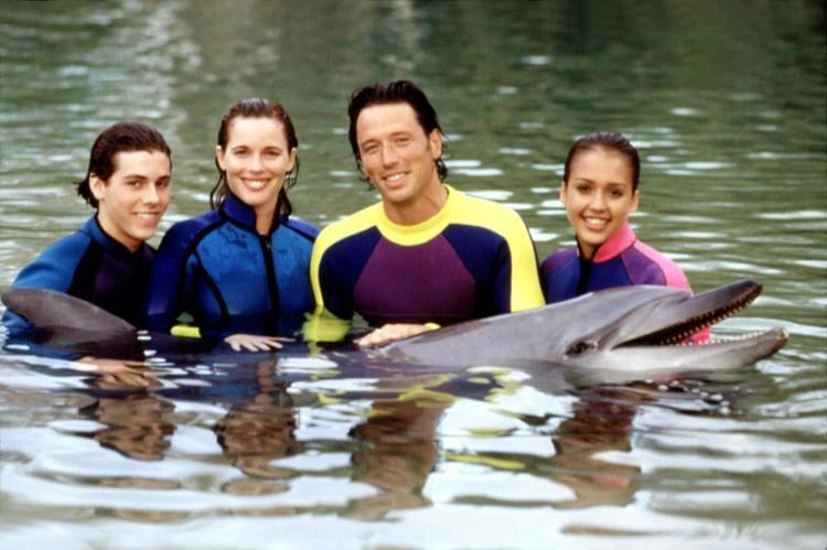 Flipper (1995 TV series) Flipper The New Adventures TV Series 1995