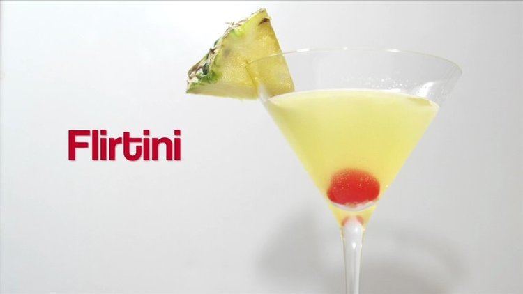 Flirtini How to Make a Flirtini Cocktail By myfoodcollection