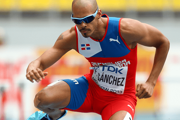 Félix Sánchez Double Olympic champion Felix Sanchez retires News iaaforg