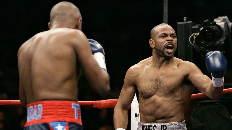 Félix Trinidad vs. Roy Jones Jr. HBO Boxing Felix Trinidad vs Roy Jones Jr