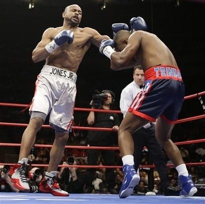 Félix Trinidad vs. Roy Jones Jr. Photos Roy Jones vs Felix Trinidad Boxing news BOXNEWScomua