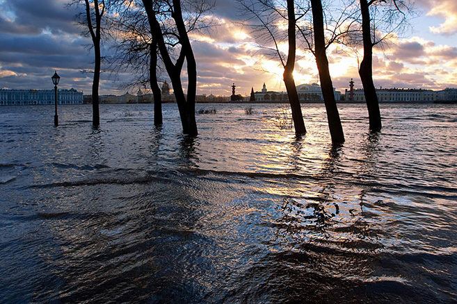 Floods in Saint Petersburg Floods in St Petersburg Russia