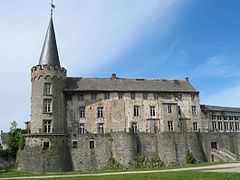 Florennes Castle httpsuploadwikimediaorgwikipediacommonsthu