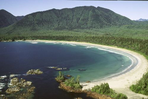 Flores Island (British Columbia) httpsmw2googlecommwpanoramiophotosmedium