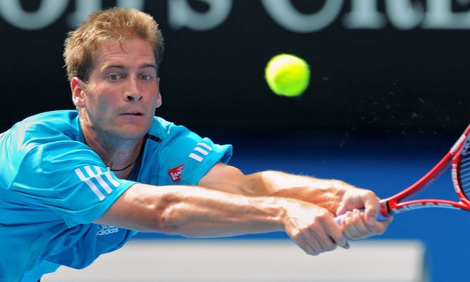 Florian Mayer FLORIAN MAYER BEATS SIMON TO WIN BMW CHAMPIONSHIPS IN