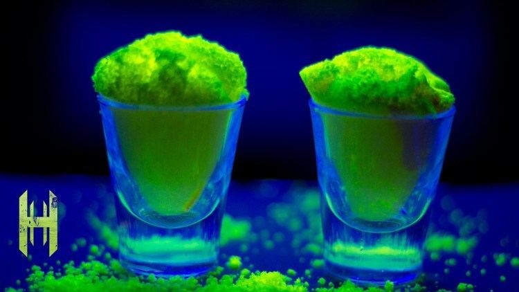 Fluorescein Amazing Glow Powder Fluorescein YouTube