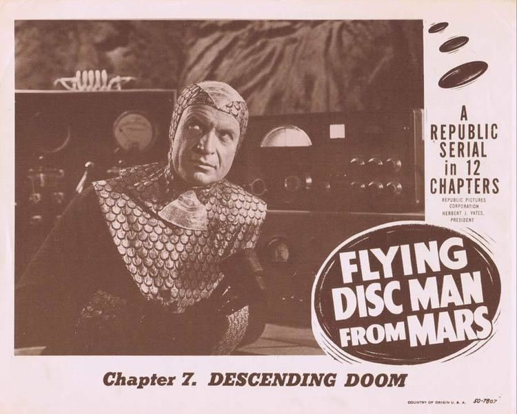 Flying Disc Man from Mars FLYING DISC MAN FROM MARS Lobby card 4 MIND CONTROL MACHINE Serial