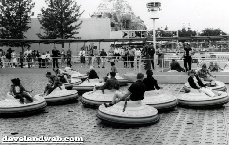 Flying Saucers (attraction) Davelandblog 196039s BW The Flying Saucers