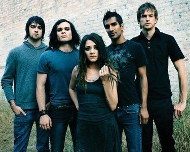 Flyleaf (band) httpsa1imagesmyspacecdncomimages0330167a5