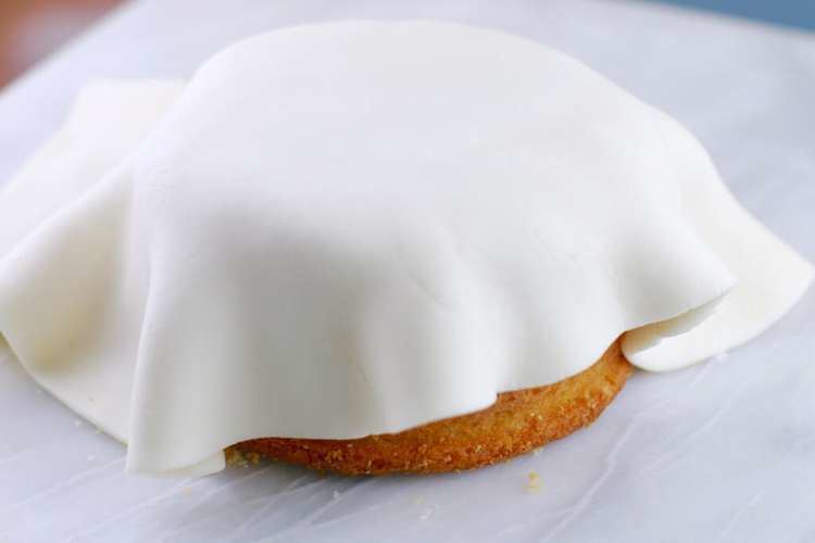 Fondant icing - Wikipedia