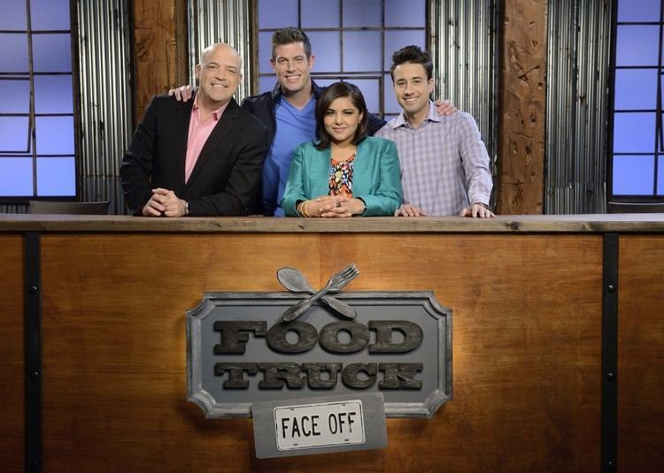 Food Truck Face Off TEAMS COMPETE TO DRIVE AWAY WITH THE GRAND PRIZE ON NEW FOOD NETWORK