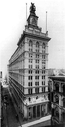 Former New York Life Insurance Company Building httpsuploadwikimediaorgwikipediacommonsthu