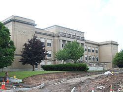 Former Niagara Falls High School httpsuploadwikimediaorgwikipediacommonsthu