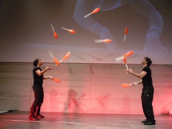 Forms of juggling