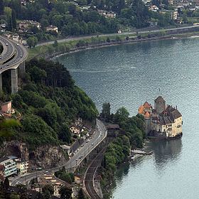 Fort de Chillon httpsuploadwikimediaorgwikipediacommonsthu