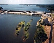 Fort Gibson Dam httpsuploadwikimediaorgwikipediacommonsthu