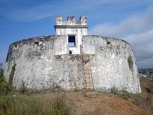 Fort McCarthy httpsuploadwikimediaorgwikipediacommonsthu