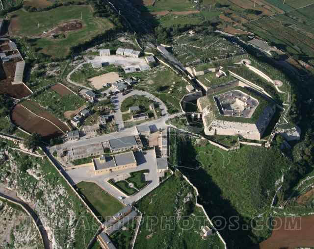 Fort Mosta wwwmaltashipphotoscomaafm20fort20mosta20dep