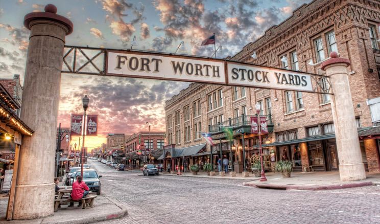 Fort Worth Stockyards httpssmediacacheak0pinimgcomoriginalscd