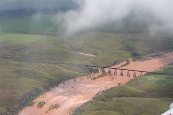 Fortescue River West Pilbara under water 18 Feb 2009 Rural Online Australian