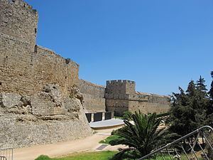Fortifications of Rhodes httpsuploadwikimediaorgwikipediacommonsthu