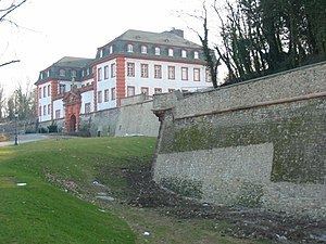 Fortress of Mainz httpsuploadwikimediaorgwikipediacommonsthu