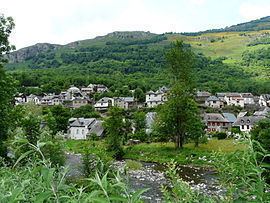 Fos, Haute-Garonne httpsuploadwikimediaorgwikipediacommonsthu