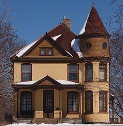 Foss House httpsuploadwikimediaorgwikipediacommonsthu