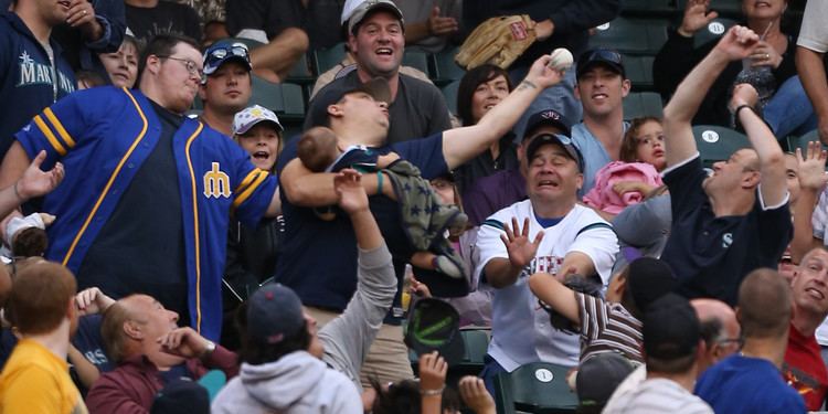 Foul ball Stop Catching Foul Balls While Holding Your Babies You Lunatics