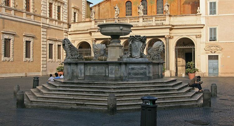 Fountain in Piazza Santa Maria in Trastevere
