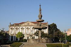Fountain of Campo das Hortas httpsuploadwikimediaorgwikipediacommonsthu