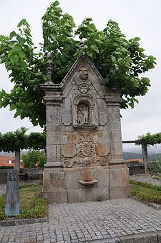 Fountain of São João (Melgaço) httpsuploadwikimediaorgwikipediacommonsthu