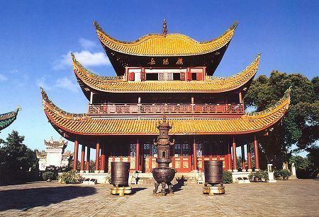 Four Great Towers of China wwwchinatoursorgwpcontentuploads201312605jpg