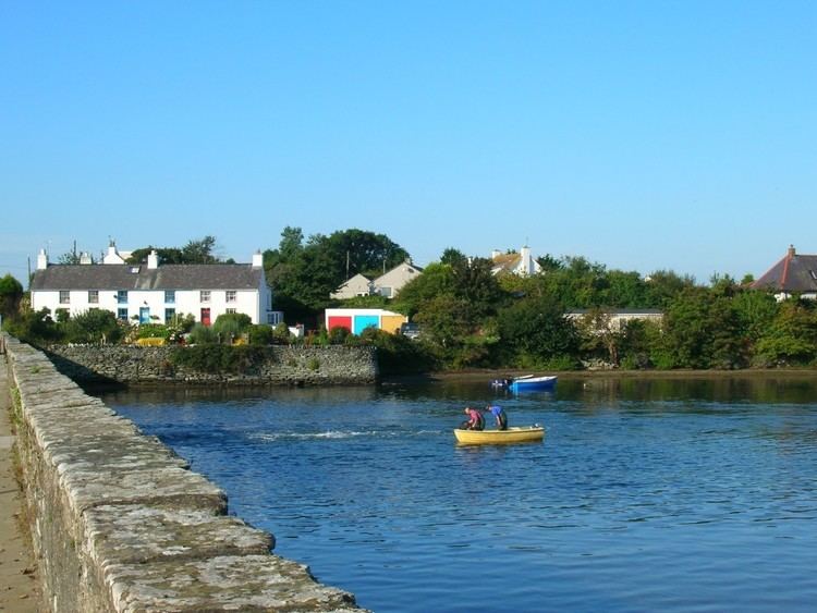 Four Mile Bridge Anglesey Coastal Path route with Anglesey Walking Holidays split