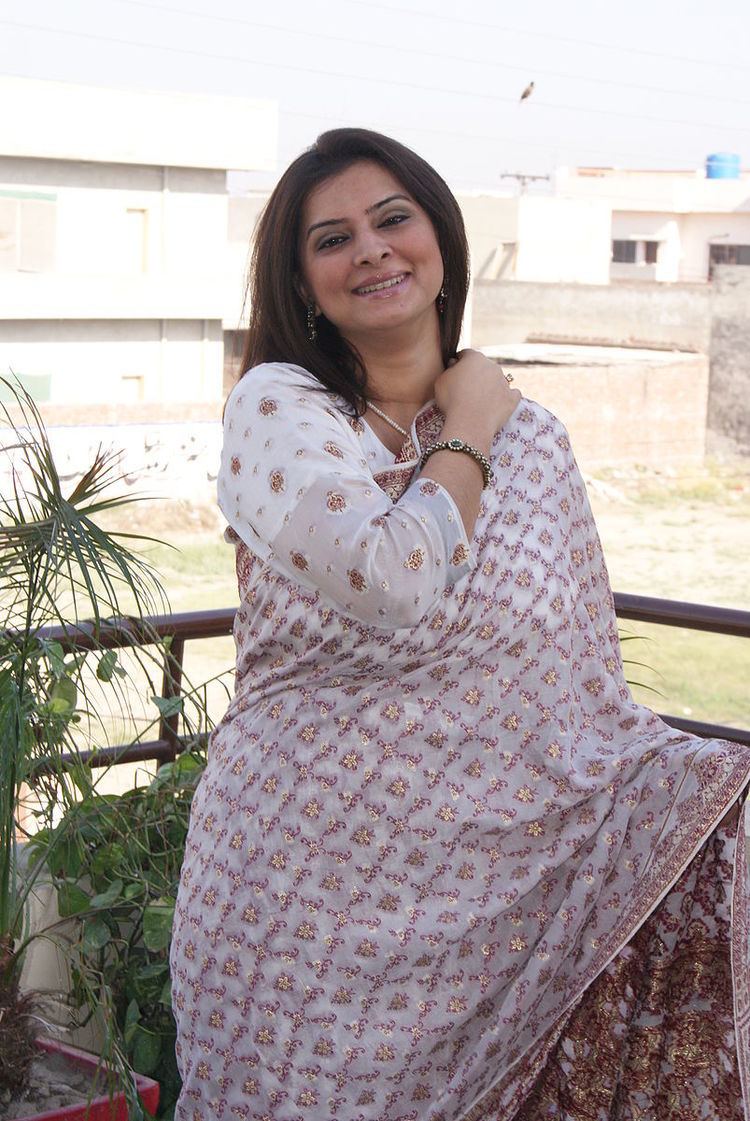 Fouzia Bhatti