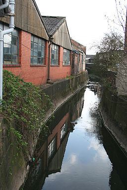 Fowlea Brook httpsuploadwikimediaorgwikipediacommonsthu